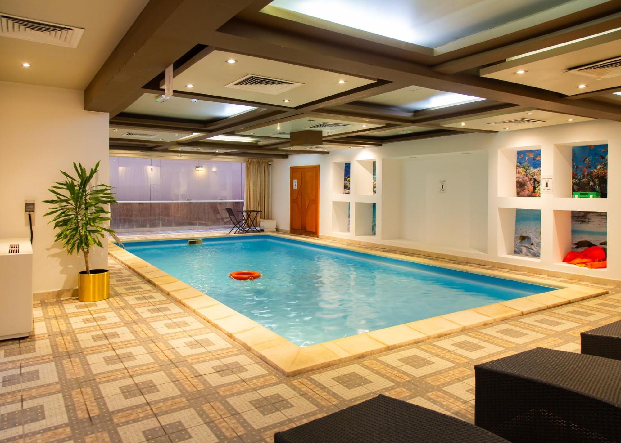 Al Liwan Residence ドーハ エクステリア 写真